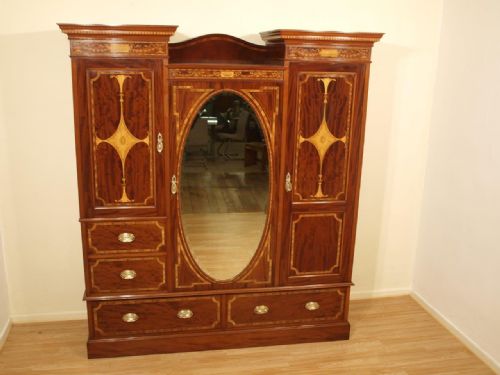 A Stunning Mahogany Edwardian Period Antique Wardrobe
