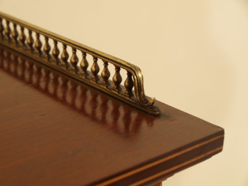 fig 2. A Superb Mahogany Victorian Display Cabinet By Edwards & Roberts