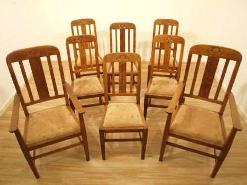A Good Set of 8 Oak Arts & Crafts Period Antique Dining Chairs
