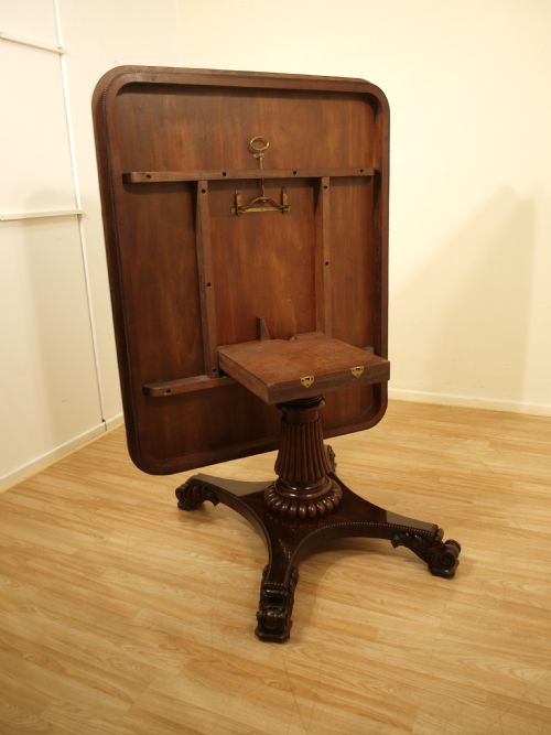 fig 1. A Beatuiful Rosewood William IV Period Breakfast Table