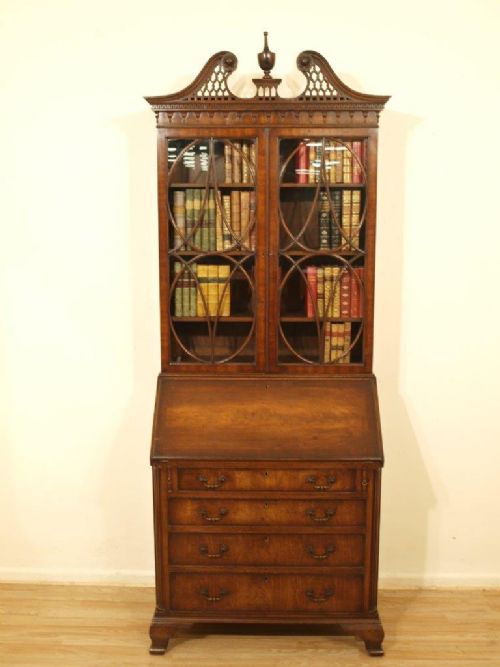 A Mahogany Edwardian Period Chippendale Revival Antique Bureau Bookcase