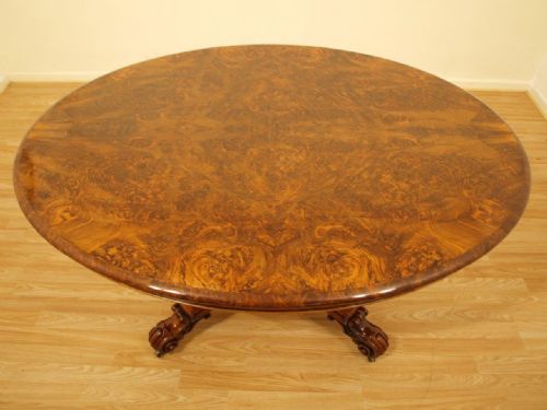 A Beautiful Quality Burr Walnut Victorian Period Antique Loo/breakfast Table