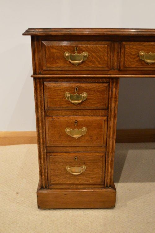 fig 1. A Solid Oak Edwardian Period Antique Pedestal Desk