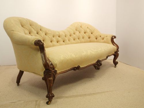 fig 1. A Rosewood Victorian Period Antique Chaise Longue