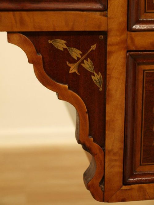 fig 2. A Stunning Quality Mahogany Inlaid Late Victorian Inlaid Writing Table By Edwards & Roberts Of London