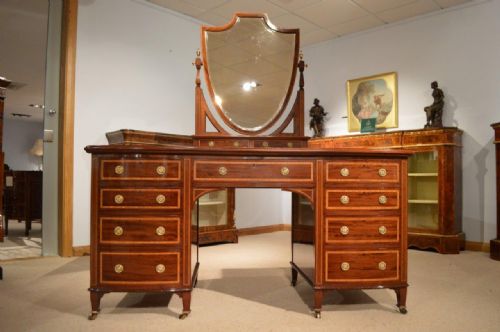 fig 1. A stunning Mahogany Edwardian Period Dressing Table & Mirror