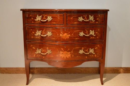 fig 1. A Superb Quality Late Victorian Period Serpentine Mahogany Antique Chest Of Drawers