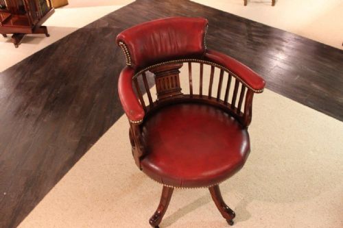A Mahogany & Leather Edwardian Period Swivel Desk Chair