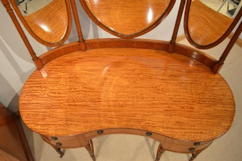 fig 1. A Beautiful Edwardian Period Satinwood Kidney Shaped Dressing Table