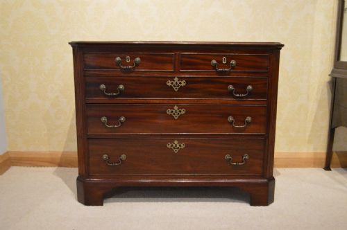 fig 1. A Beautiful Small Mahogany George III Period Antique Chest Of Drawers