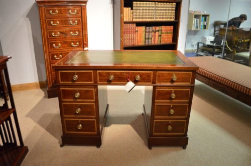 A Beautiful Mahogany Inlaid Edwardian Period Antique Pedestal Desk