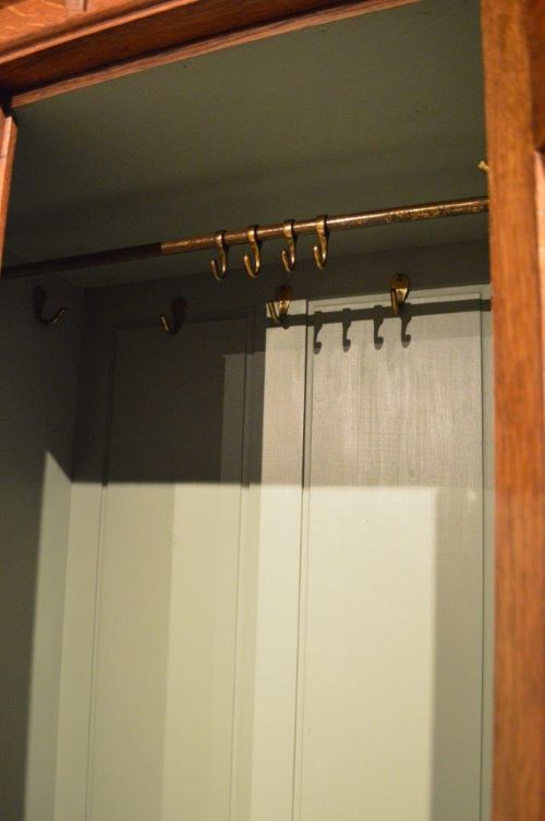 fig 2. An Oak Arts & Crafts Period Wardrobe & Dressing Table By Shapland & Petter Of Barnstaple