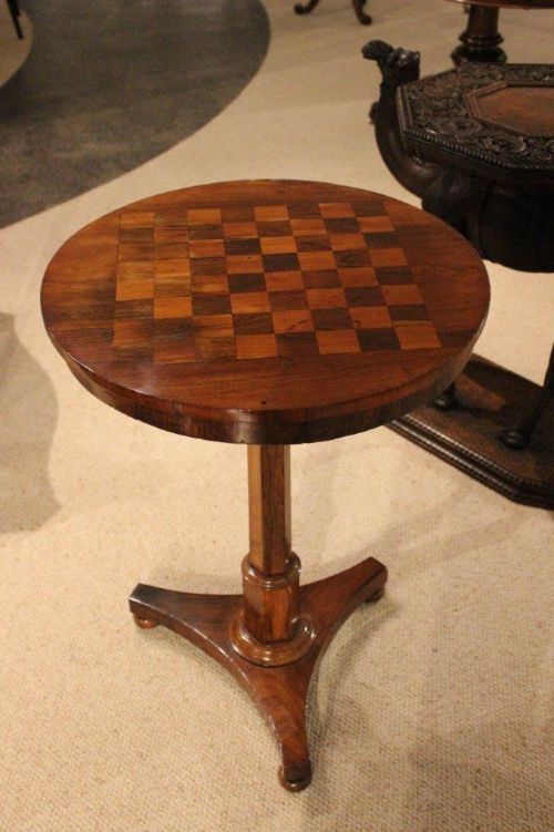 A Rosewood Inlaid Early Victorian Period Circular Occasional/lamp/chess Table