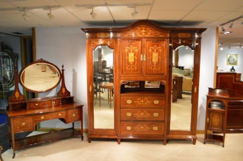 fig 1. A Rare Mahogany Inlaid Late Victorian Period Bedroom Suite