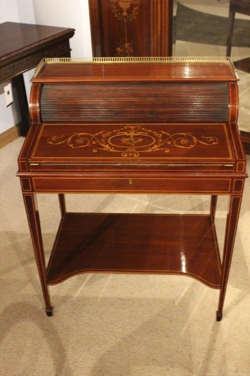 fig 1. A Superb Quality Mahogany Late Victorian Writing Desk By Edwards & Roberts Of London