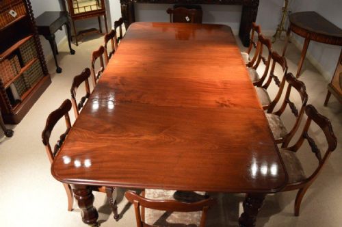 fig 1. A Superb Mahogany Early Victorian Period Antique Extending Dining Table