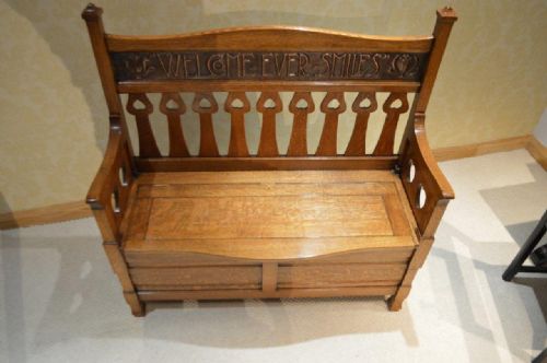fig 1. An Arts & Crafts Oak Bench By Shapland & Petter