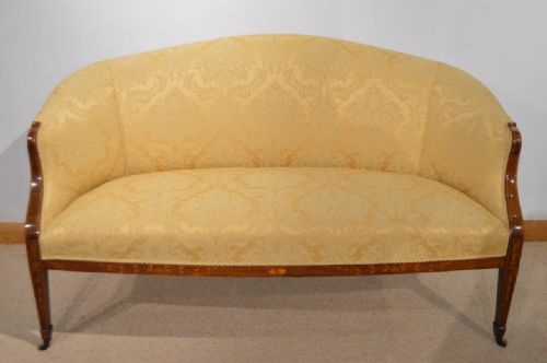 A Beautiful Hepplewhite Style Edwardian Period Camel Back Sofa/settee