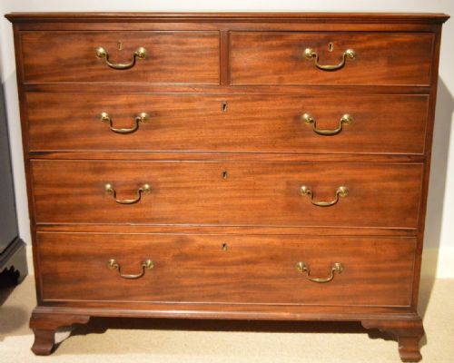 A Mahogany George III Period Antique Chest of Drawers
