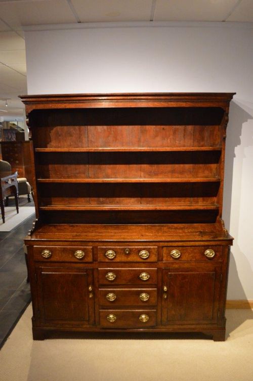 An Oak Early 19th Century Antique Welsh Dresser & Rack