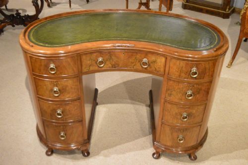 A Beautiful Walnut & Burr Walnut 1920s Kidney Shaped Desk
