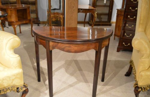 fig 1. A Mahogany George III Period Antique Fold Over Tea Table