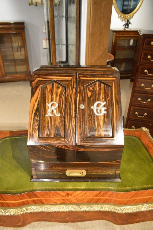 Rare Coromandel & Satinwood Victorian Period Travelling Stationery Box