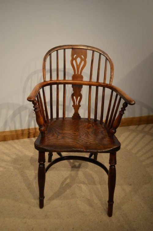 A Mid 19th Century Yew Wood Windsor Armchair