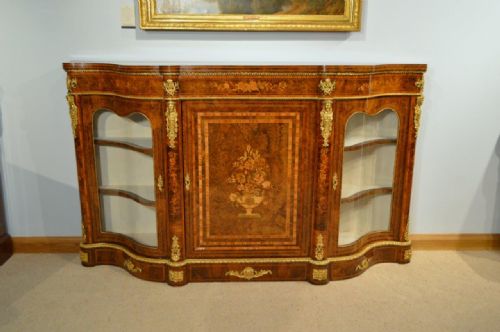 A Magnificent Burr Walnut Victorian Period Serpentine Antique Credenza
