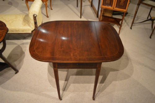 fig 1. A Mahogany Edwardian Period Antique Pembroke Table