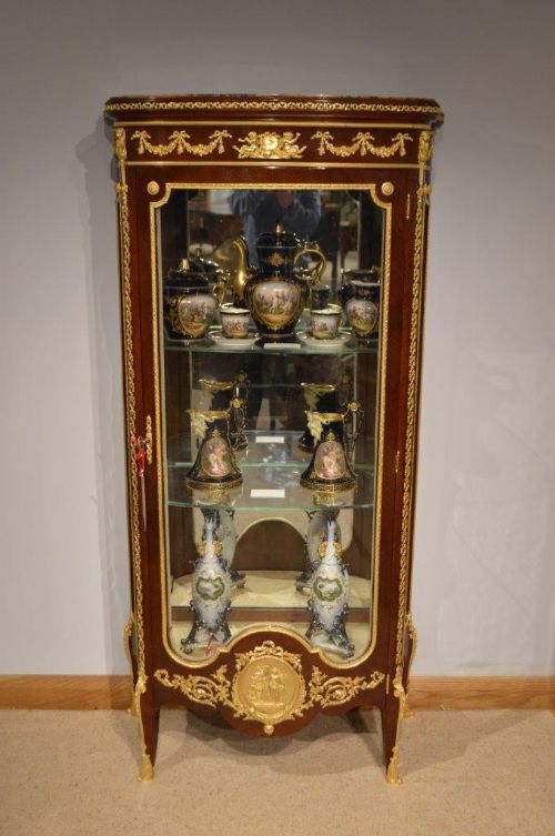 A Magnificent Quality Mahogany & Ormolu Mounted French Vitrine