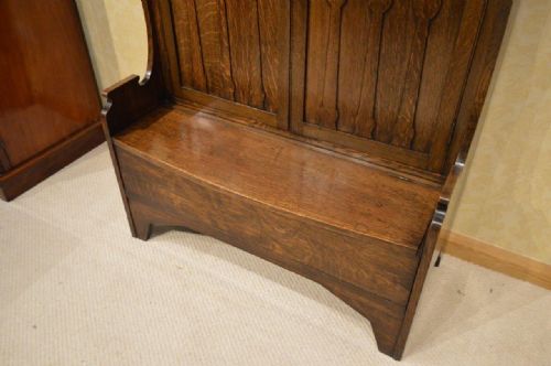 fig 1. An Oak Arts & Crafts Period Hall Bench/Cupboard