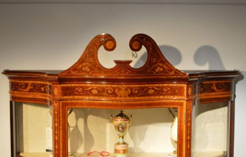 fig 1. A Stunning Quality Mahogany Inlaid Display Cabinet By Maple & Co