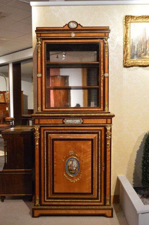 A Superb Quality Purple Heart & Satinwood Victorian Period Cabinet