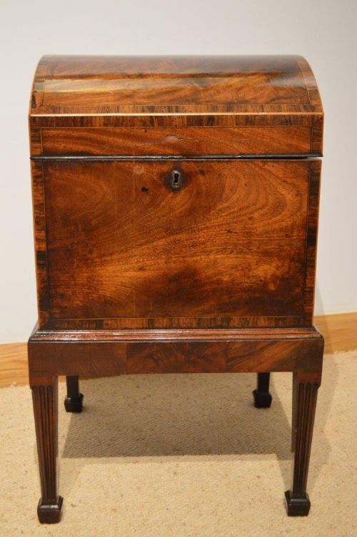 fig 1. A Good Mahogany George III Period Antique Cellaret