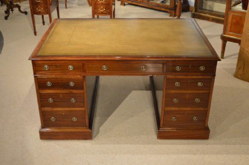 fig 1. A Superb Mahogany 18th Century Antique Partners Desk