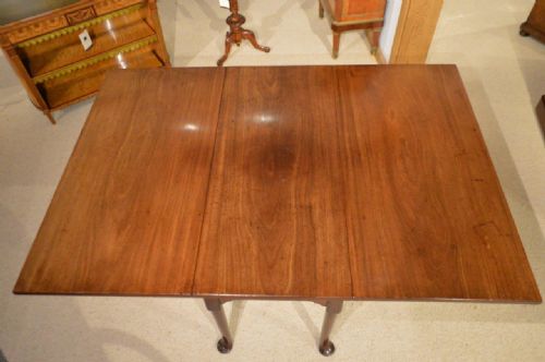 fig 1. A Cuban Mahogany George III Period Pad Foot Six Leg Dining Table