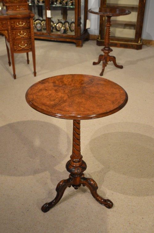 A Burr Walnut Victorian Period Antique Wine/lamp/occasional  Table
