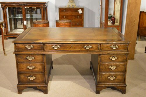 A Solid Oak 1920s Period Antique Pedestal Desk