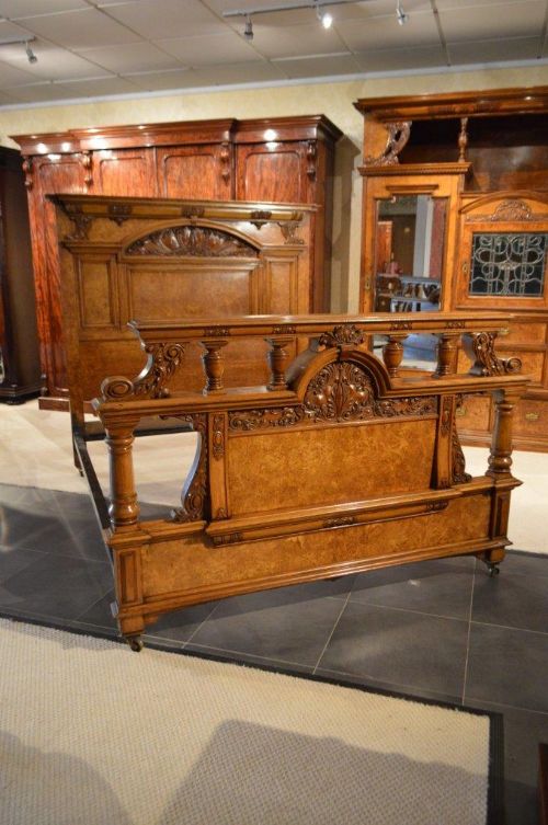 fig 1. A superb quality pollard oak Late Victorian Period bedroom suite
