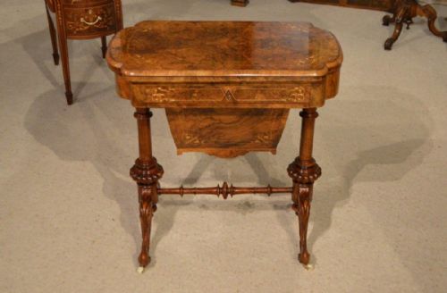 A Fine Quality Burr Walnut & Marquetry Inlaid Victorian Period Games Table