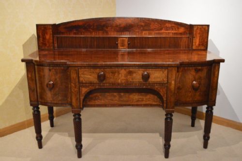 A Beautiful Mahogany & Brass Inlaid Regency Period Serving Sideboard.