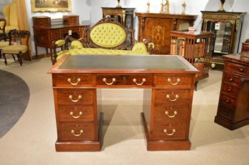 A Mahogany Edwardian Period Pedestal Desk by James Shoolbred & Co