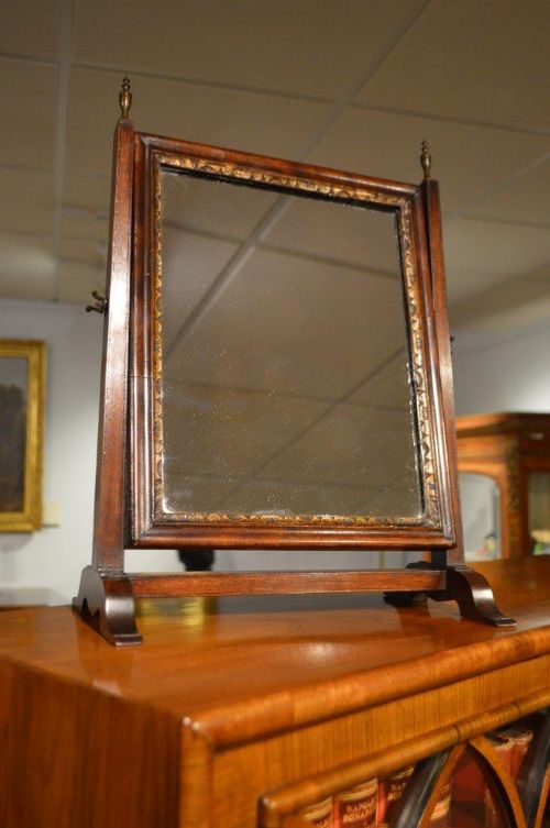 A Mahogany George III Period Antique Dressing Mirror.