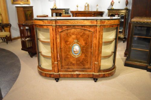 A Beautiful Burr Walnut Victorian Period Antique Credenza