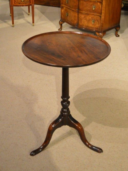 A Good Mahogany George III Period Antique Tripod Table