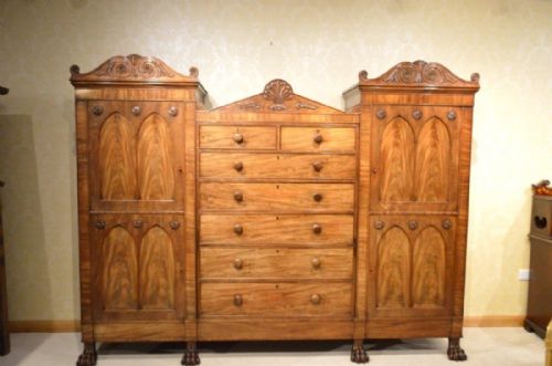 fig 1. A Fine & Rare mahogany Regency Period