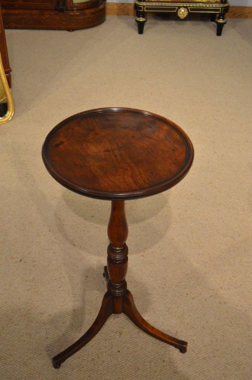 A Good Mahogany George III Period Circular Wine Table