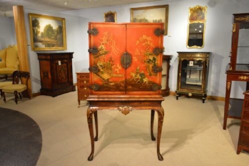 A Fine Quality Chinoiserie and Red Lacquer Antique Cocktail Cabinet.