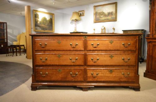 An Oak Late 18th Century Lancashire Base/mule Chest